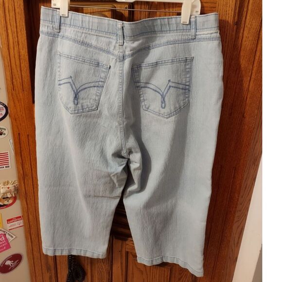 Just My Size Woman's Plus Control Waistband Capri Jeans - Picture 2 of 11